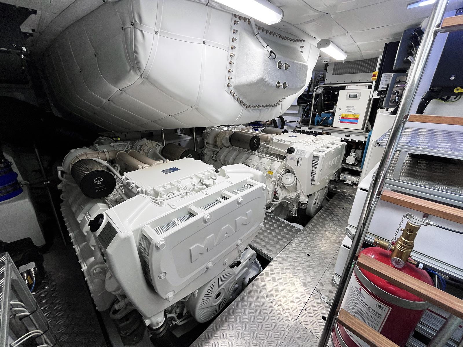 2026 PERSHING 6X 